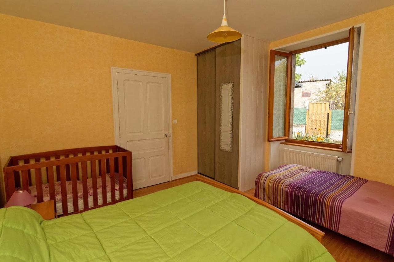 Gite De Sauviat 25 Chemin Du Grand Pacher Le Bourg De Sauviat 63120 Exterior foto